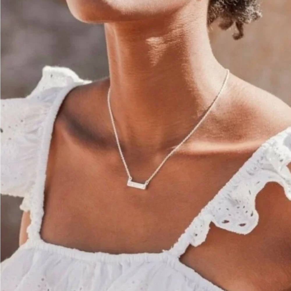 The 2 Bandits Athens Necklace